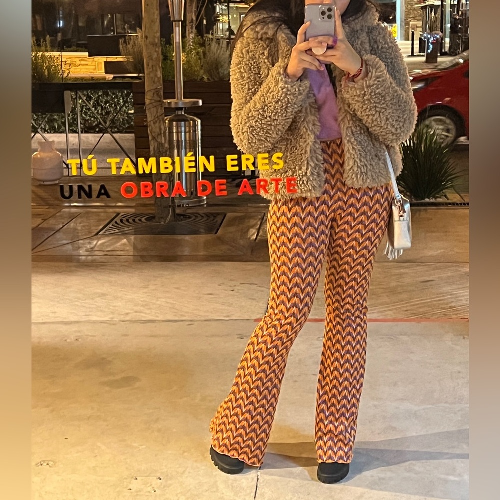 Stradivarius Groovy orange and purples pants